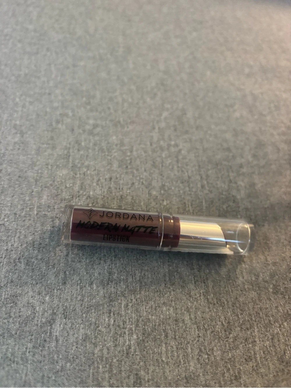 Jordana Modern Matte Lipstick 09 Matte Dare Net. Wt. 0.12 Oz